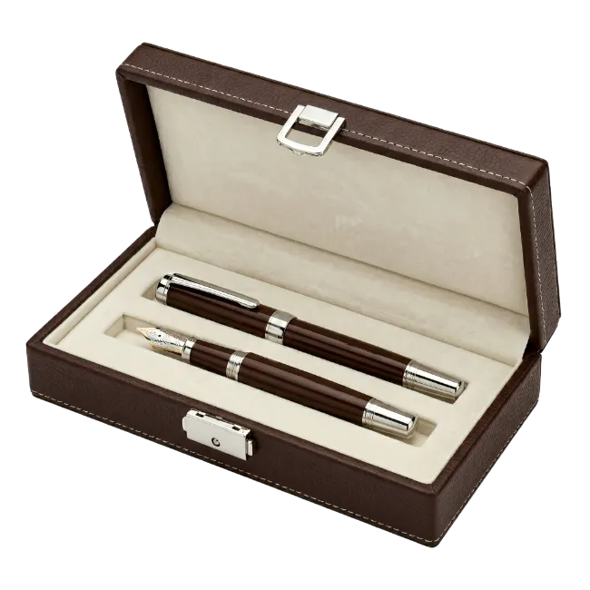 Brown fountain pen set in leather box