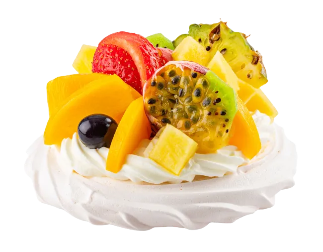 Meringue Nest with Mixed Fruit